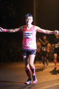 BIB: 40882
                            <button type="button" onclick="openModal(7571777)" class="btn btn-primary btn-sm float-right btn-popup" data-toggle="modal" data-target=".modal-high-quality">
                        <i class="fas fa-shopping-cart"></i> Add to Cart
                    </button>
                                            <button type="button" onclick="isThisMe(7571777, true)" class="btn btn-success btn-sm float-right btn-popup btn-isme hidden" data-toggle="tooltip" data-placement="bottom" title="นี่คือรูปของคุณใช่ไหม คลิกที่นี่เพื่อเอาเข้าอัลบั้ม">
                        <i class="fas fa-plus"></i> Add to album
                    </button>
                    <button type="button" onclick="isThisMe(7571777, false)" class="btn btn-warning btn-sm float-right btn-popup btn-isnotme hidden">
                        <i class="fas fa-ban"></i> Remove from album
                    </button>